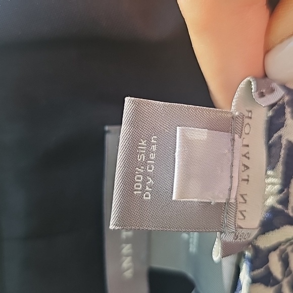 Ann Taylor Wool Suit And Silk Blouse Size 14 - Picture 4 of 5